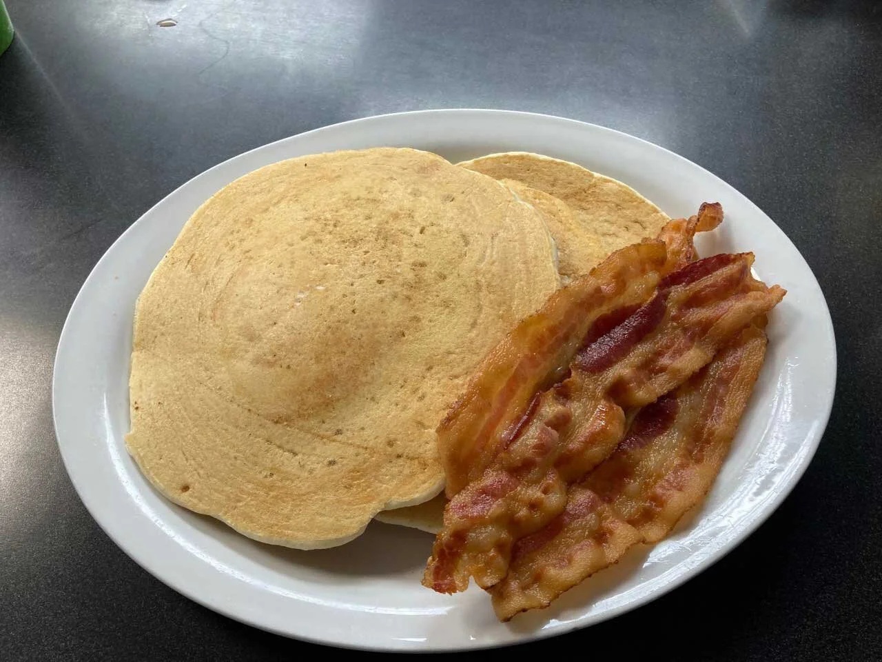 Homestyle Foods of Shallotte Logo